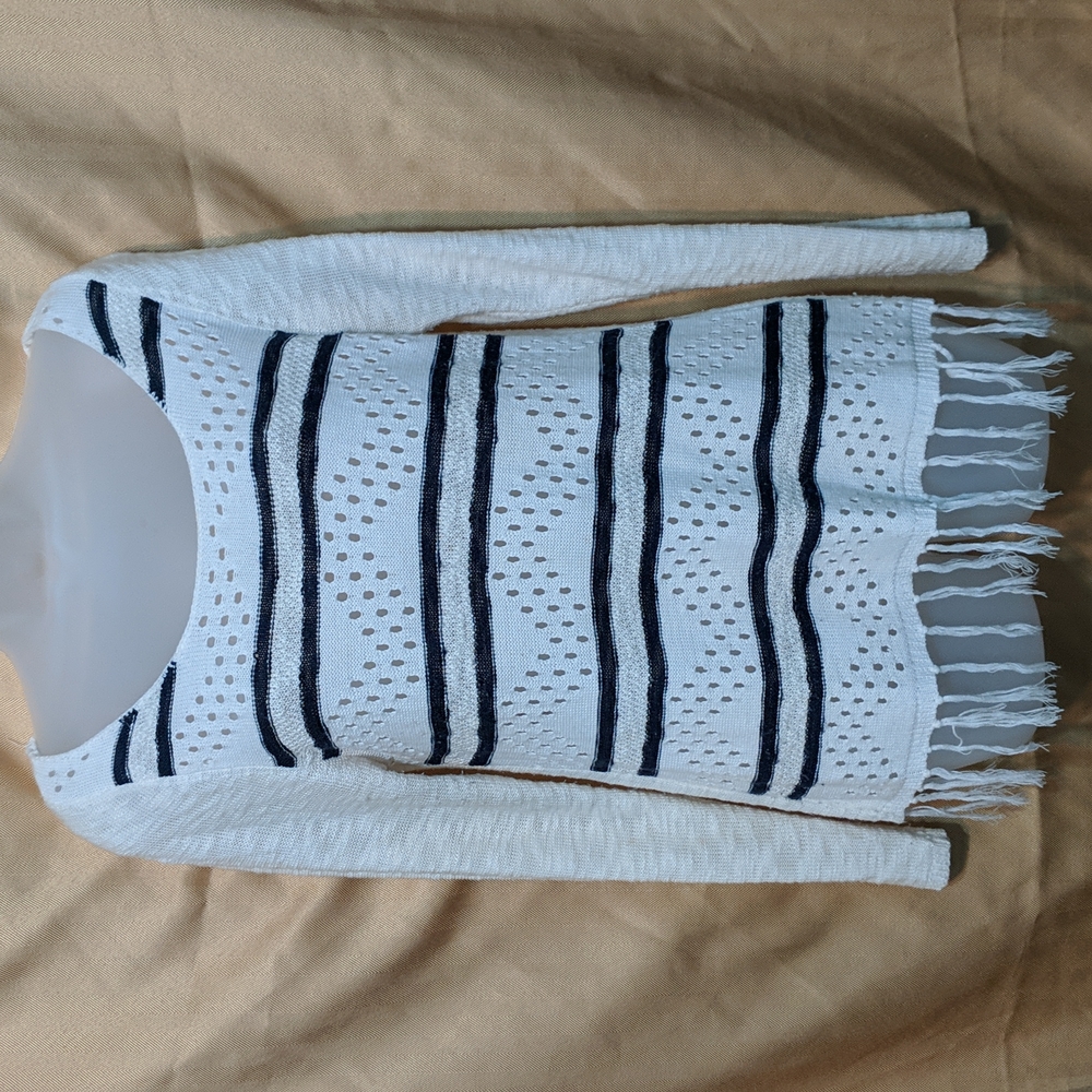 💙Day trip crocheted back sweater💙